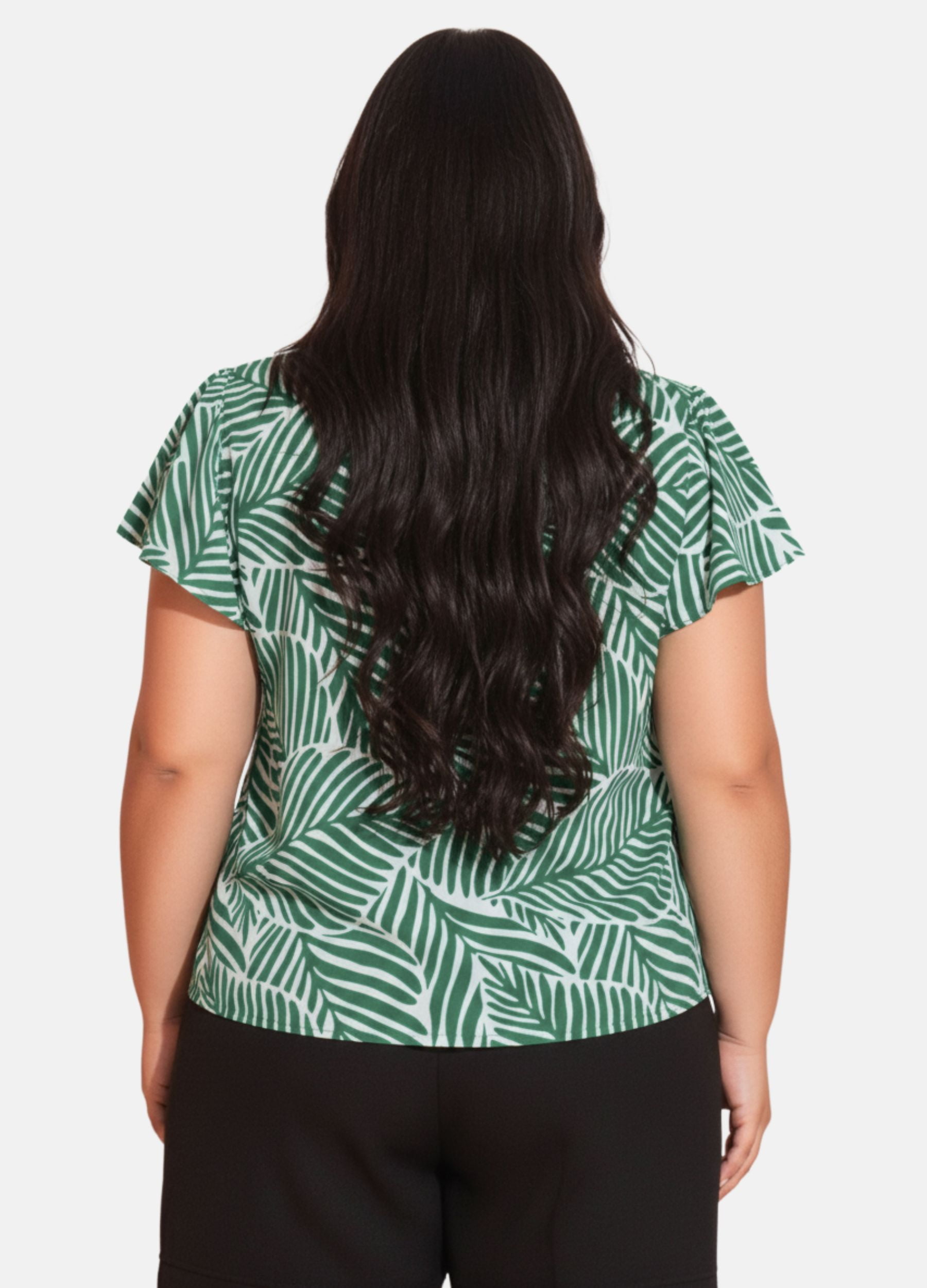 BLUSA COM PALA PLUS SIZE 