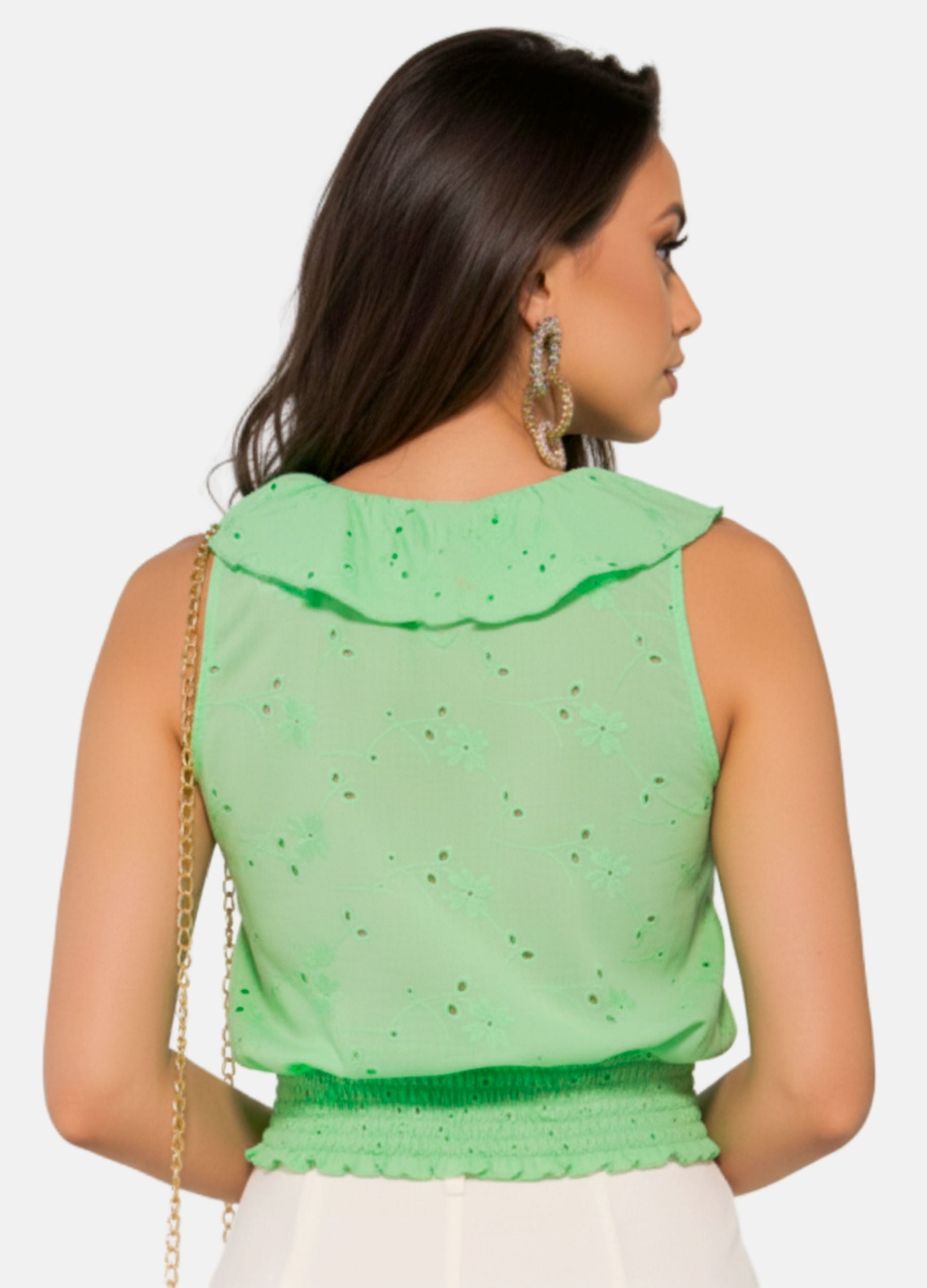 BLUSA LAISE C/ BABADO NO DECOTE