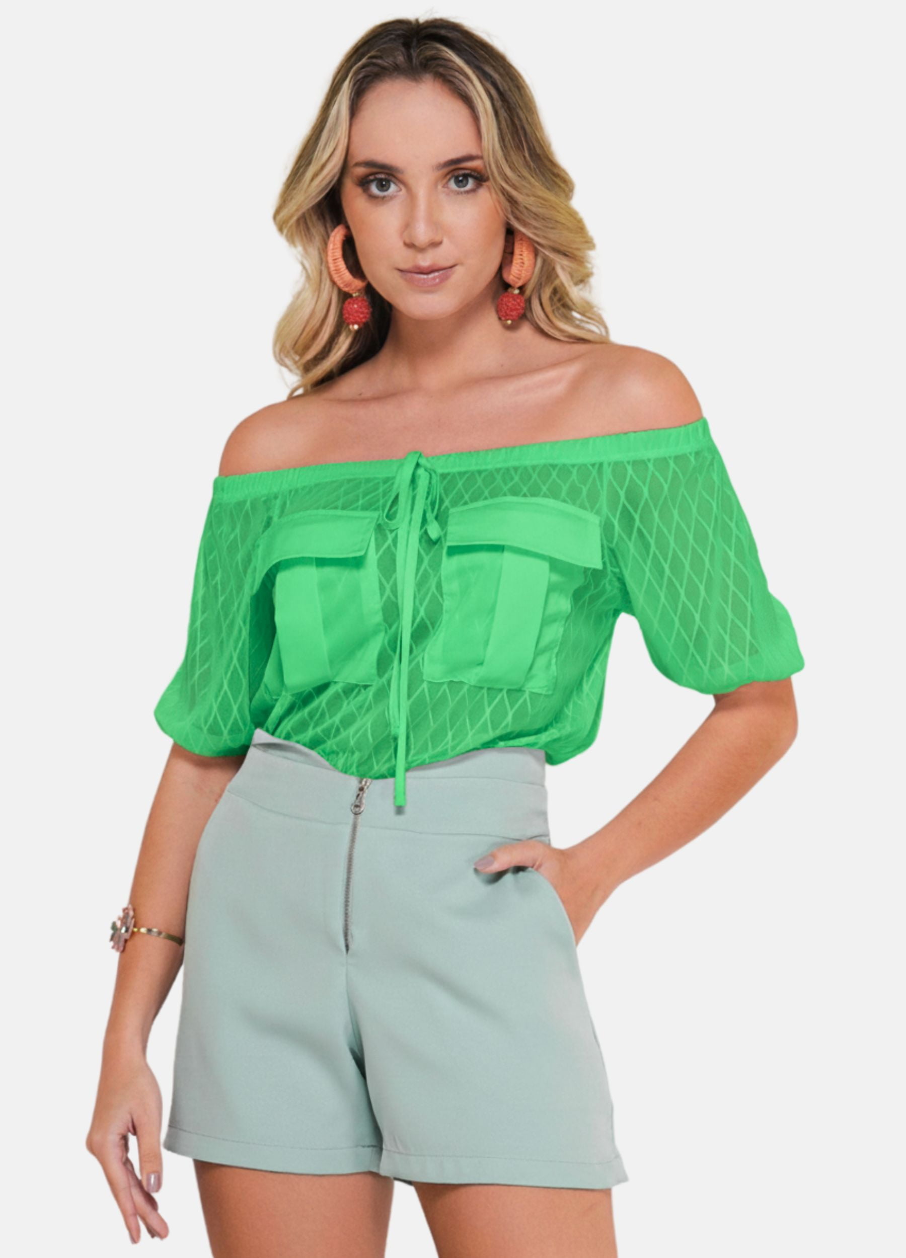 BLUSA OMBRO A OMBRO C/ BOLSOS
