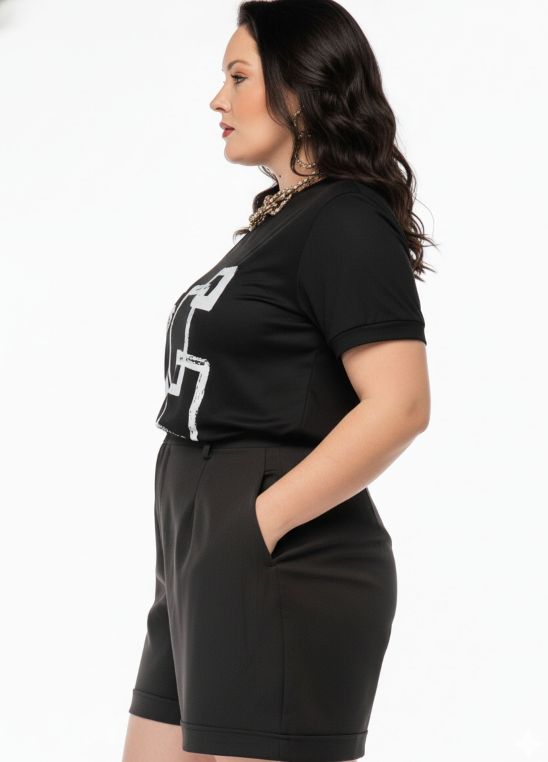 T-SHIRT C/ DETALHE DE TULE PLUS SIZE 