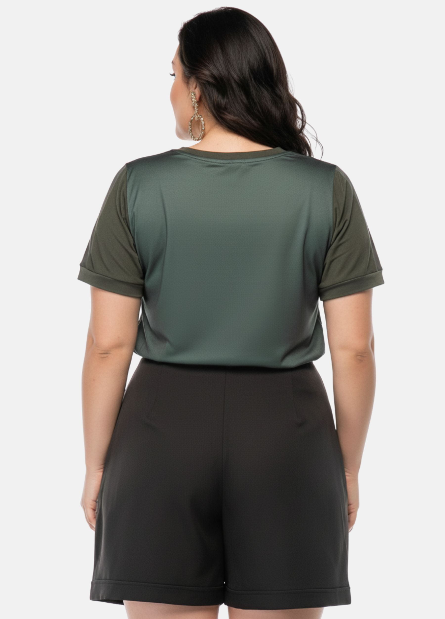 T-SHIRT C/ DETALHE DE TULE PLUS SIZE 