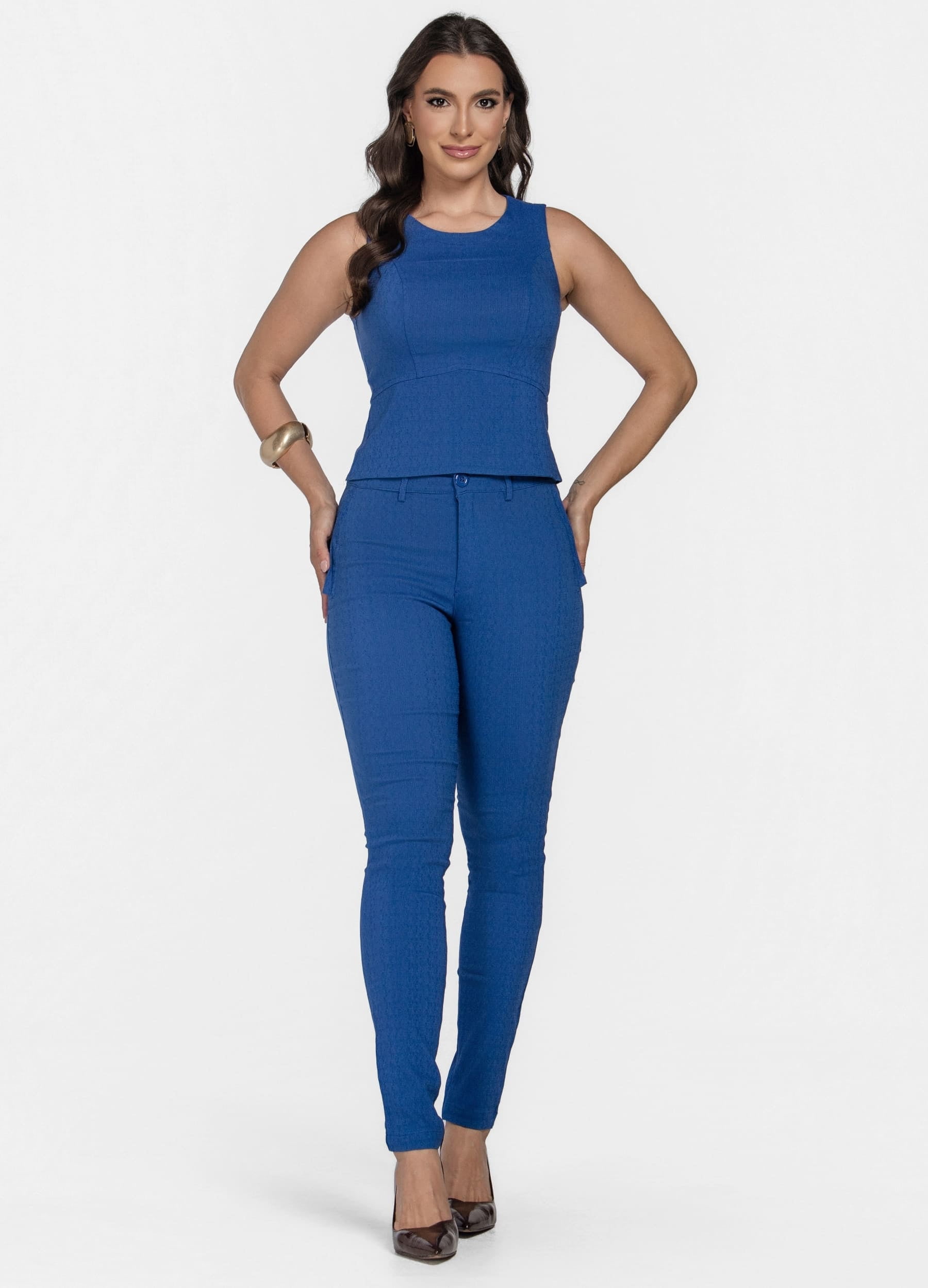 CONJUNTO FEMININO BLUSA E CALÇA SKINNY