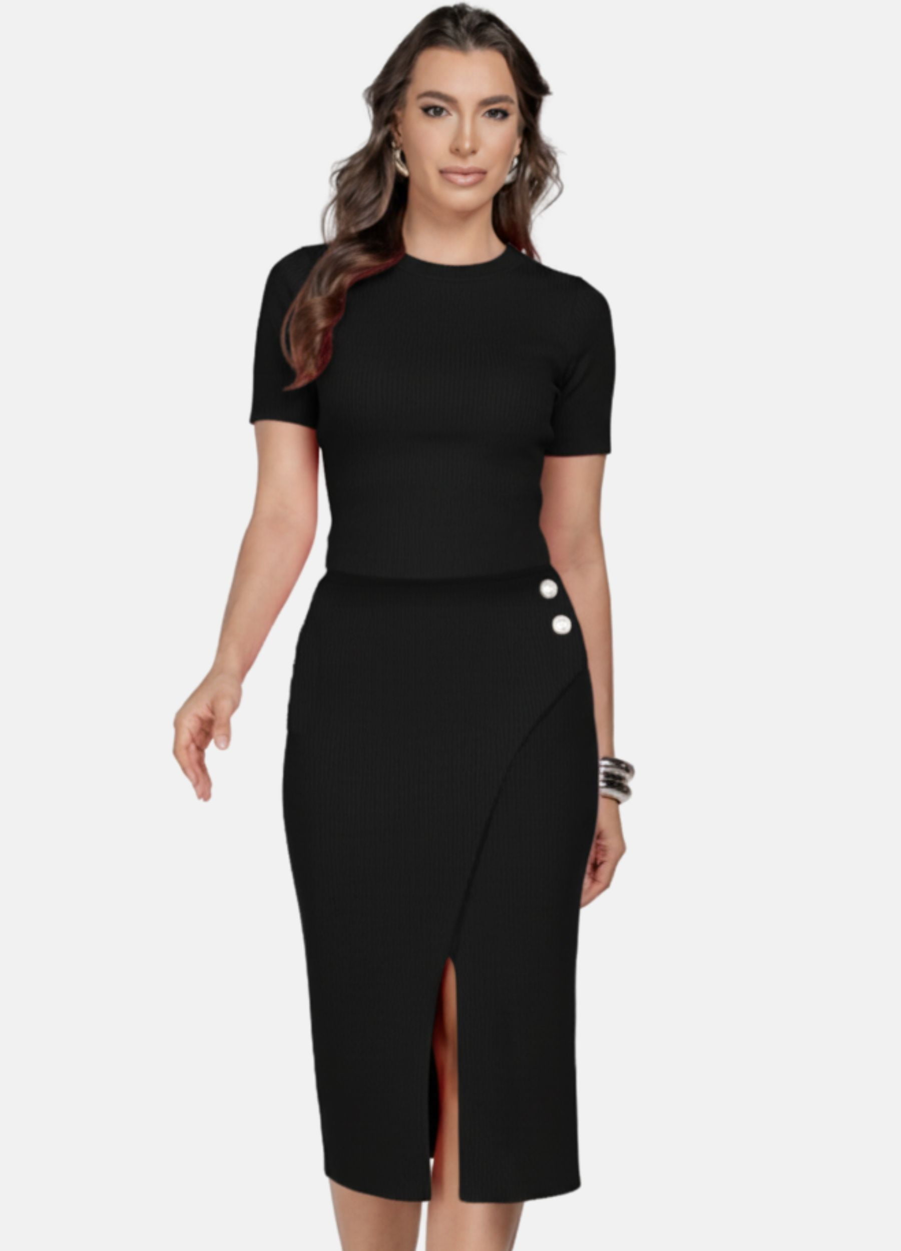 CONJUNTO SAIA E BLUSA COM BOTÕES DE METAL 