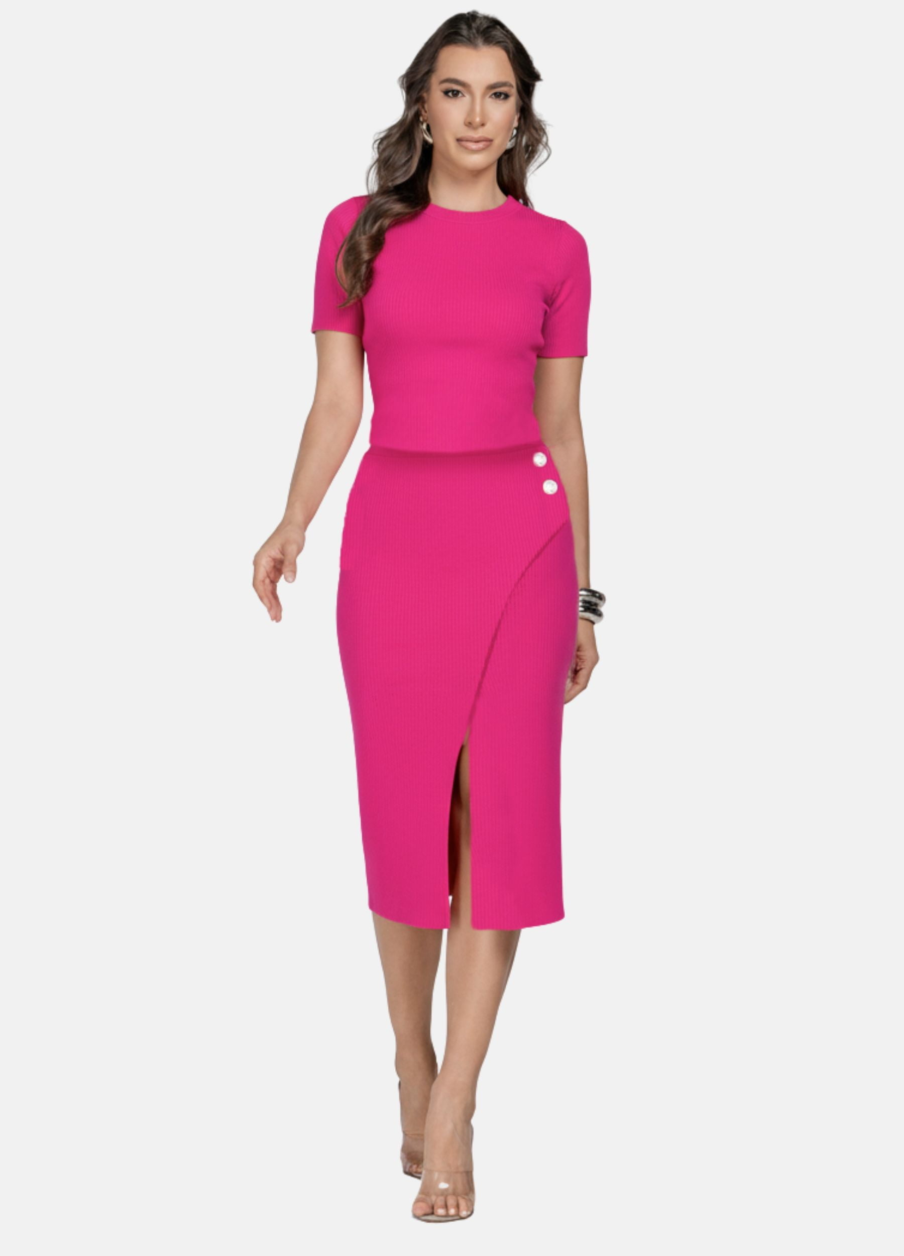 CONJUNTO SAIA E BLUSA COM BOTÕES DE METAL 