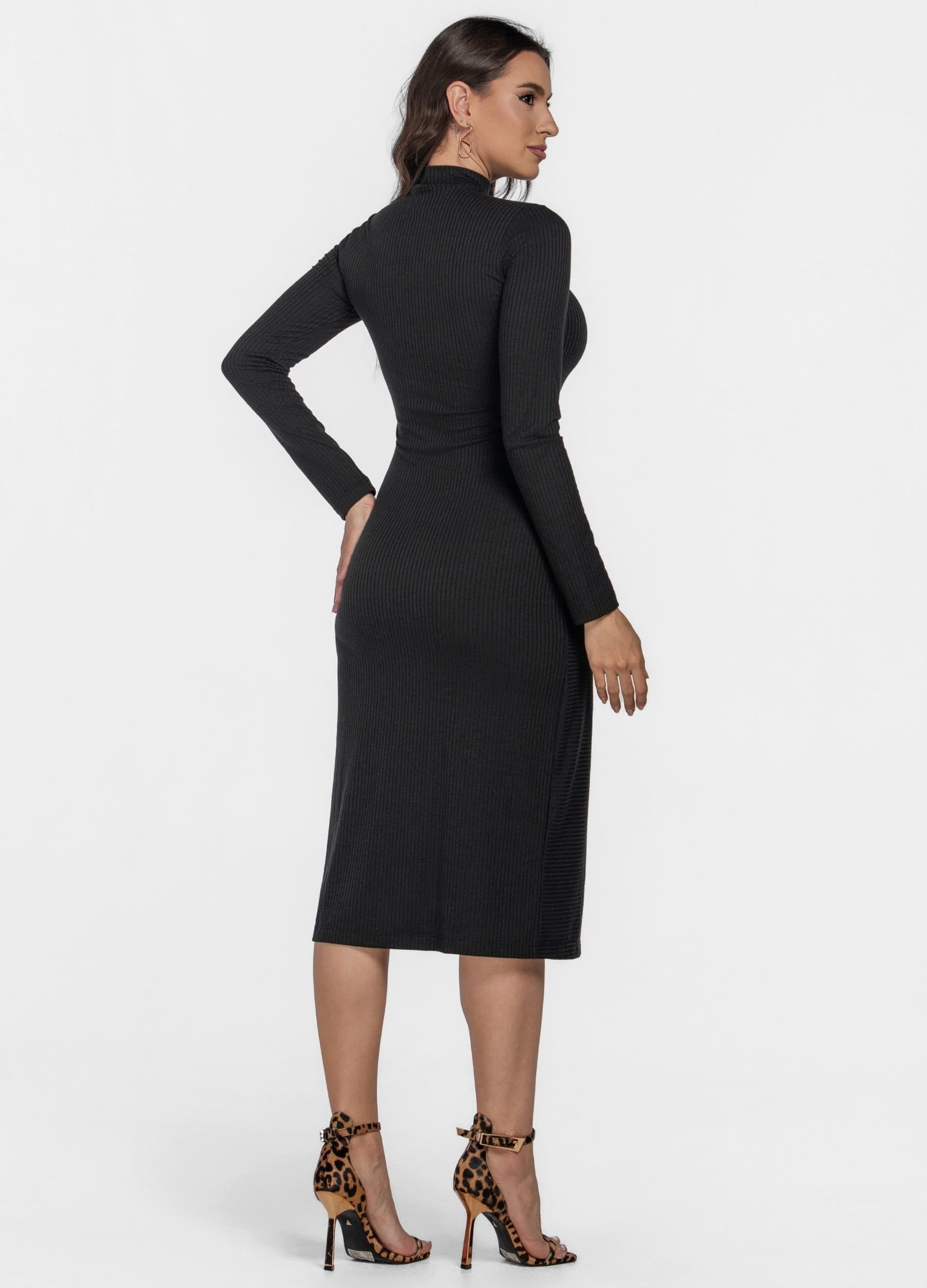 VESTIDO MIDI CANELADO COM TRESPASSE GOLA ALTA 