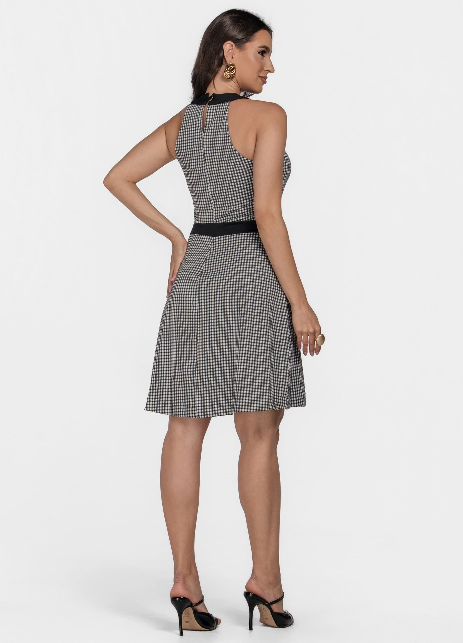 VESTIDO CURTO XADREZ COM BOTOES 