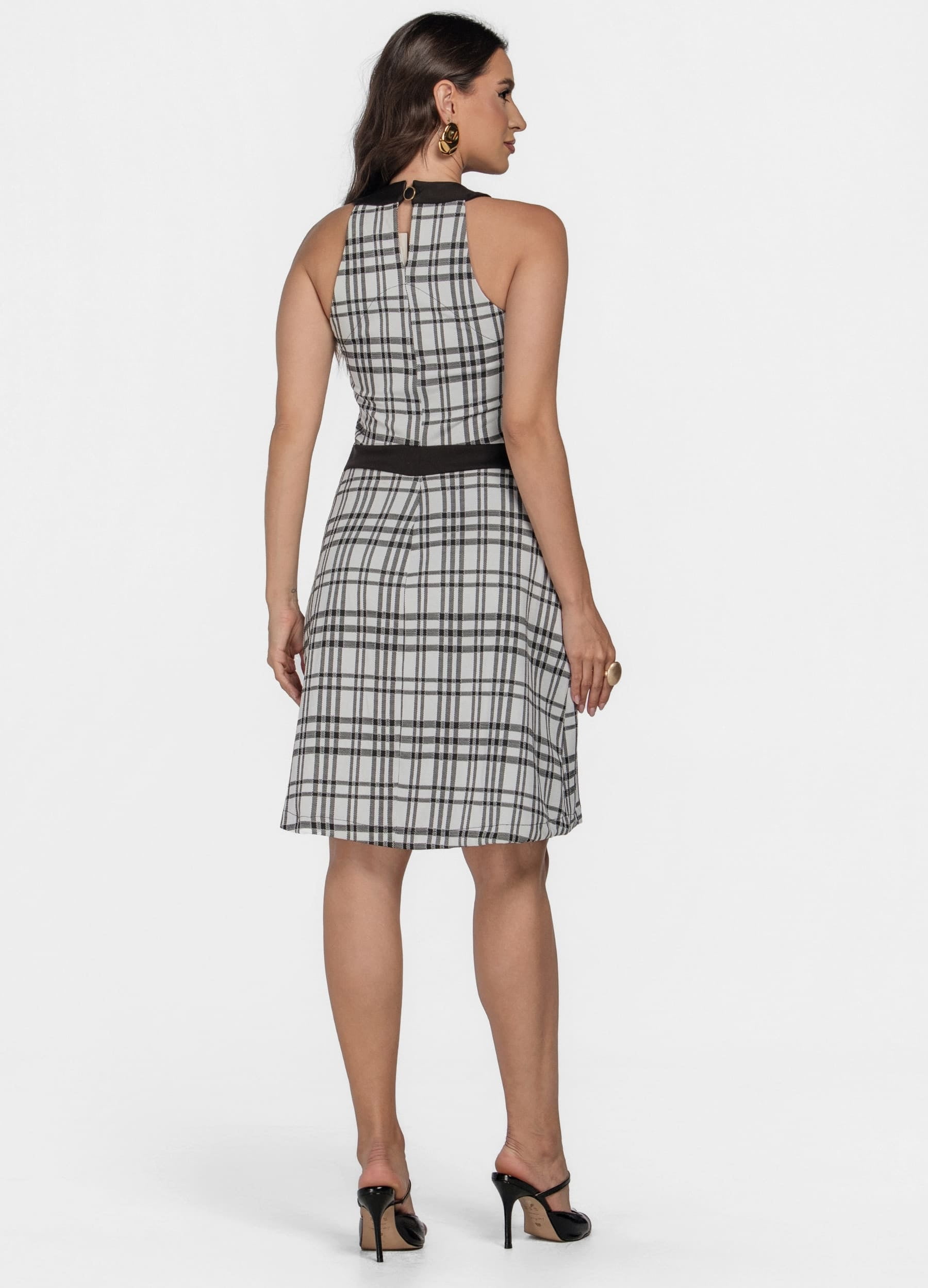 VESTIDO CURTO XADREZ COM BOTOES 