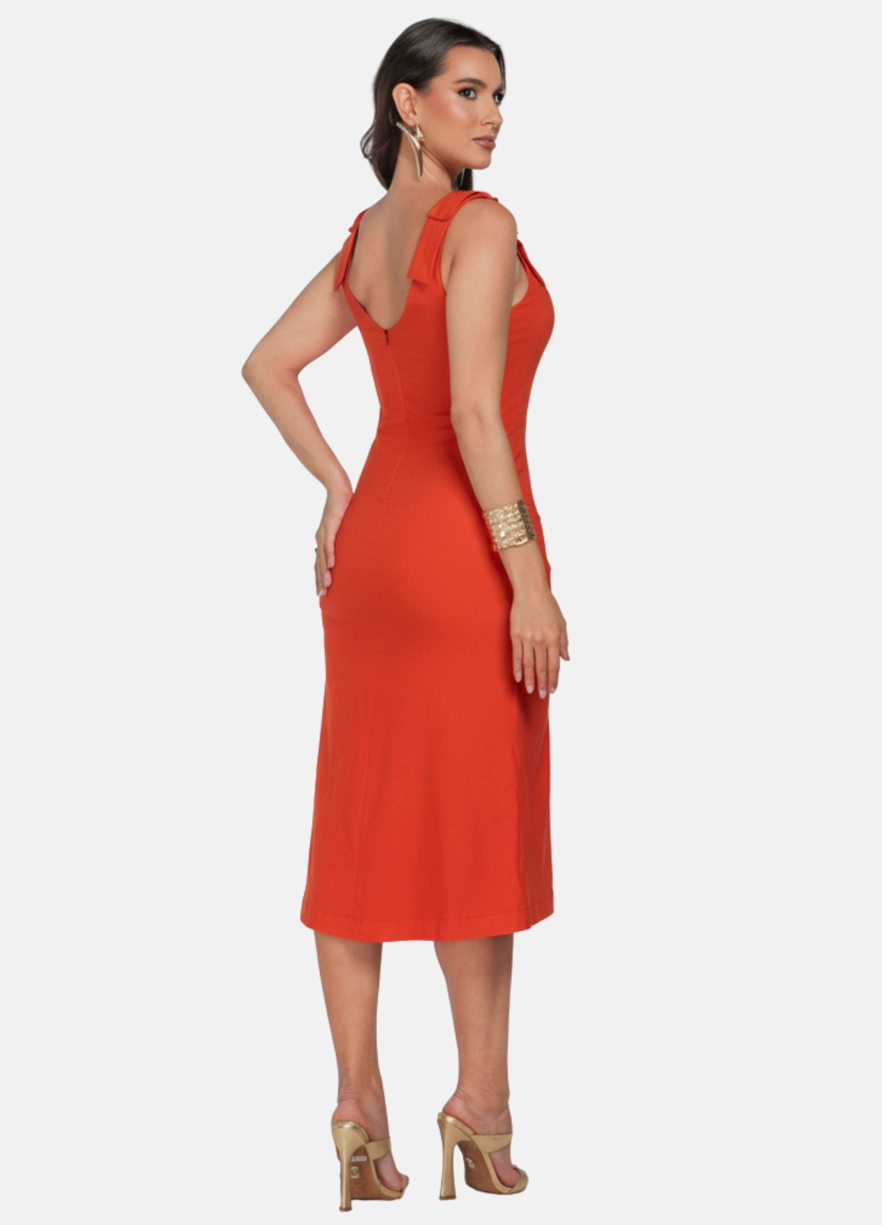 VESTIDO MIDI COM LAÇO NO OMBRO