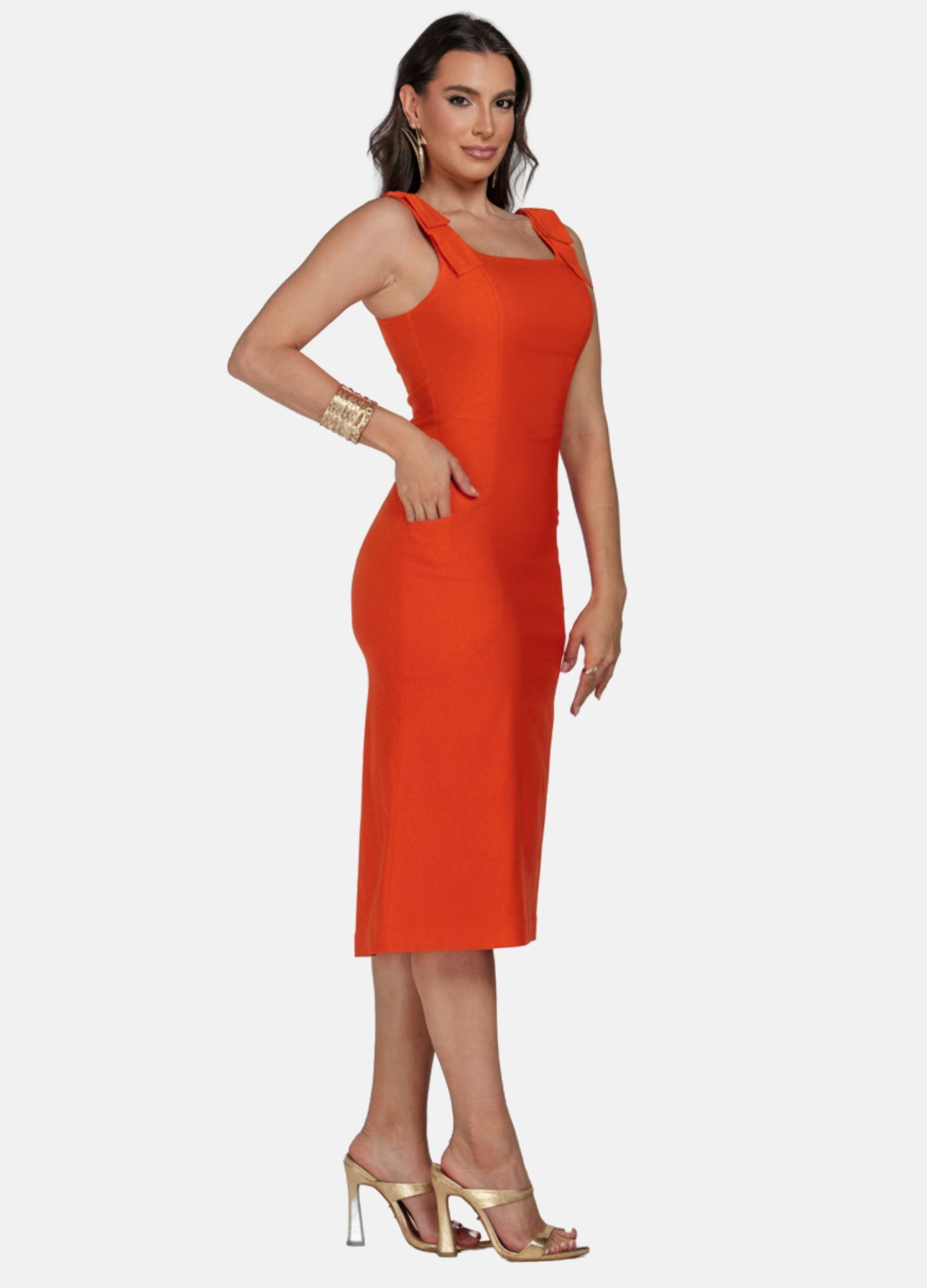 VESTIDO MIDI COM LAÇO NO OMBRO