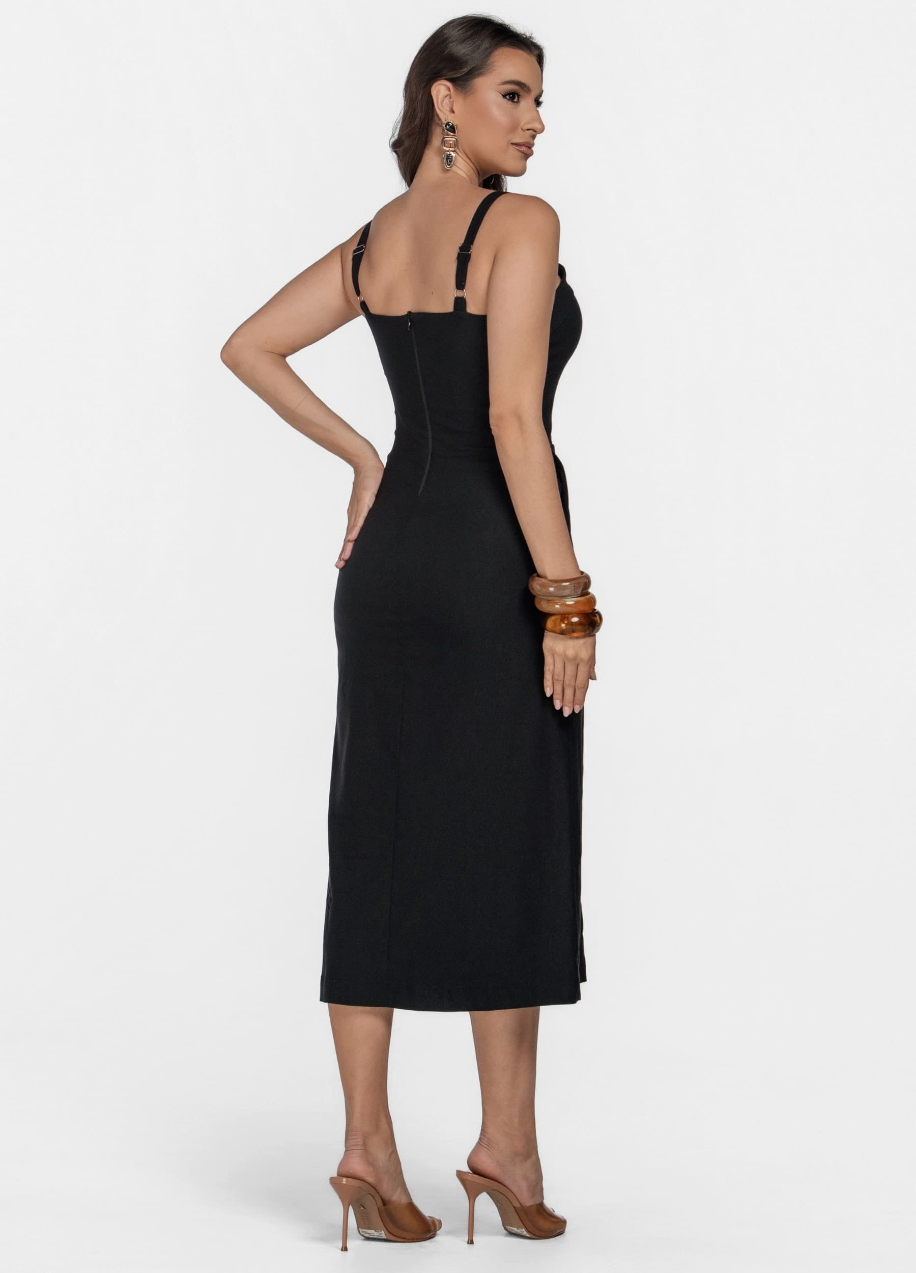 VESTIDO MIDI COM PALA NO DECOTE E BOLSO 
