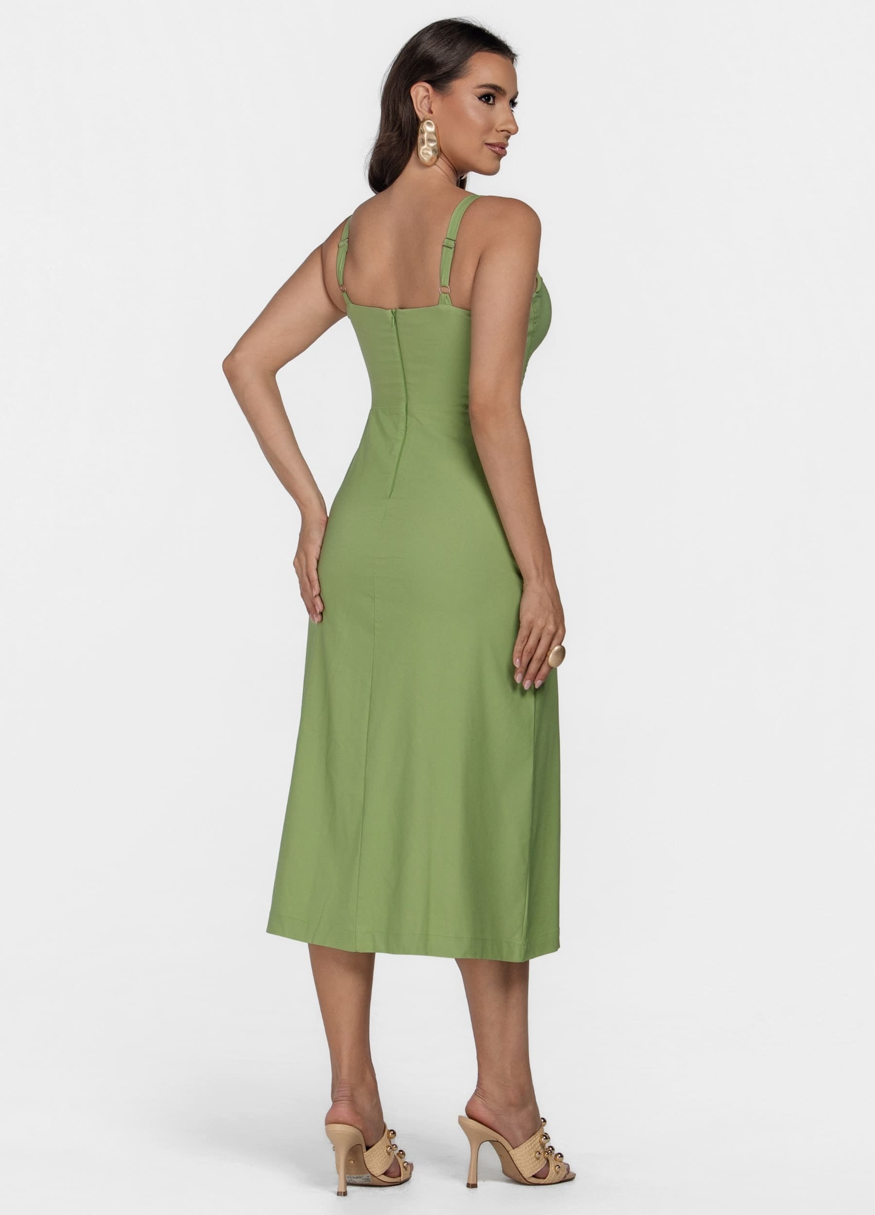 VESTIDO MIDI COM RECORTES E ABERTURA NO DECOTE