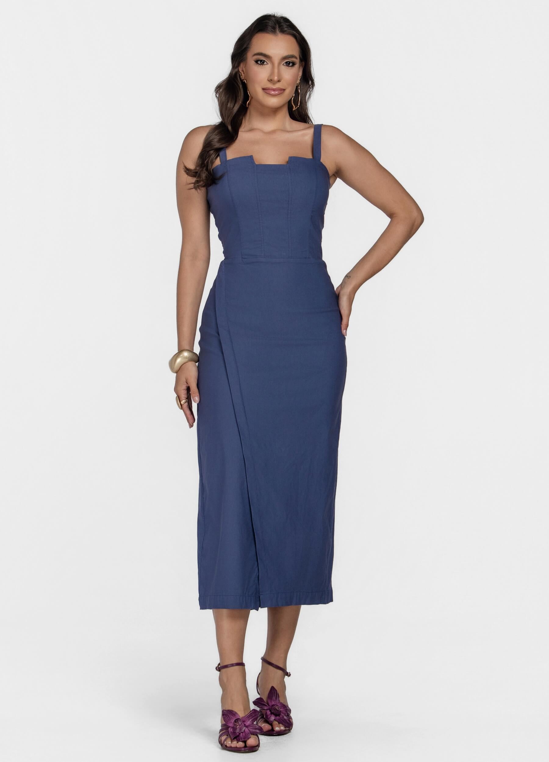 VESTIDO MIDI COM RECORTES E SAIA ENVELOPE