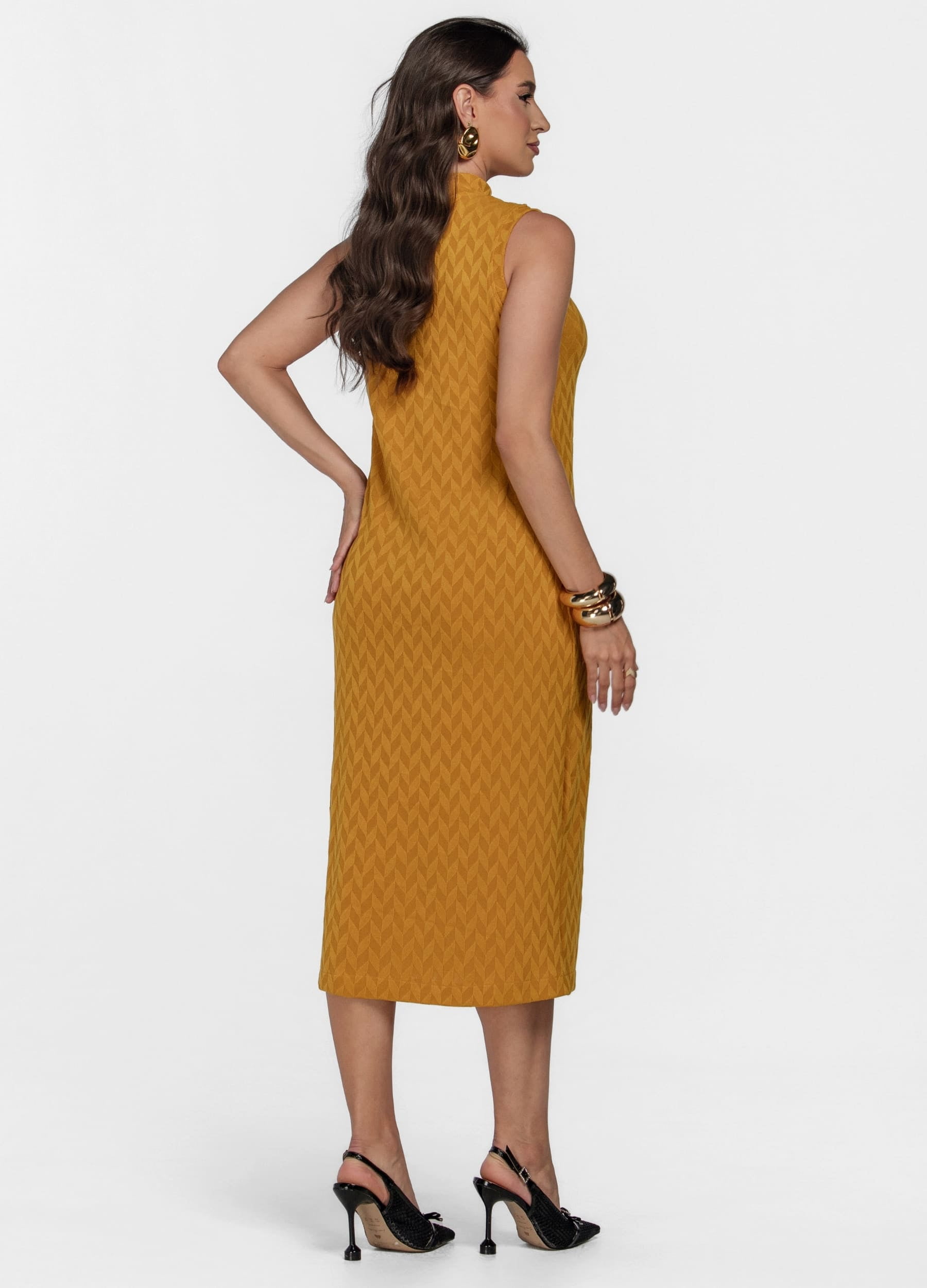 VESTIDO MIDI GOLA ALTA 